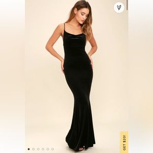 Lulus Sorceress Black Velvet Maxi Dress